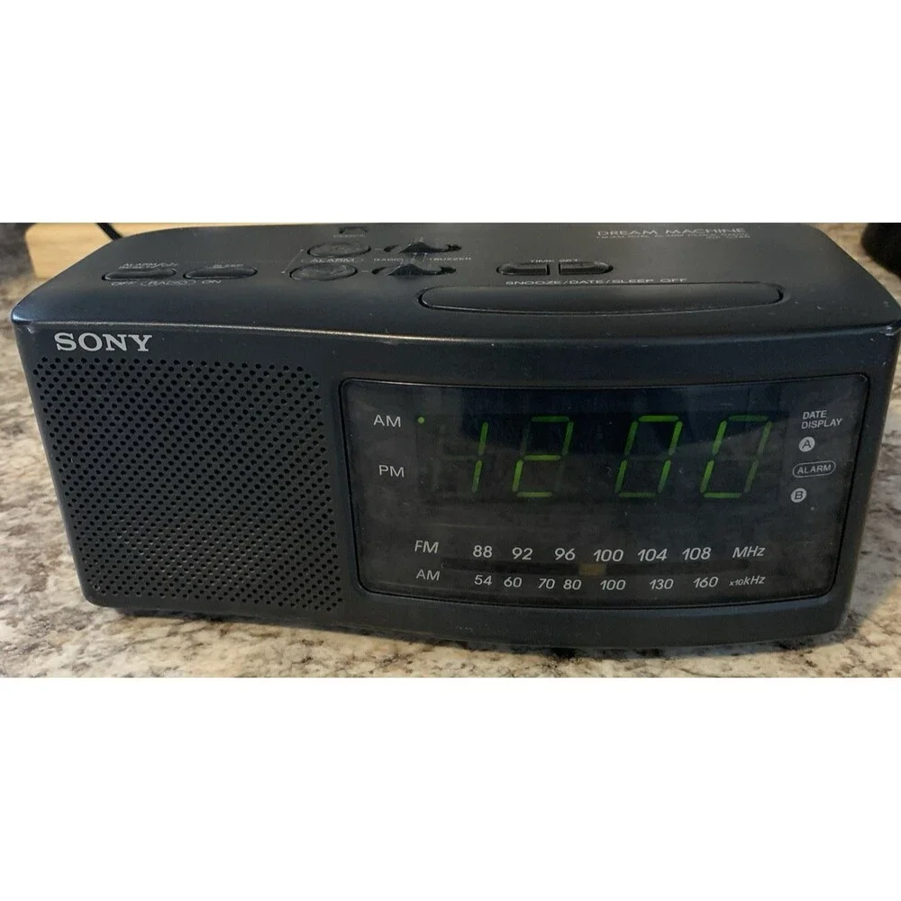 Sony Dream Machine ICF-C740 AM/FM Clock Radio Dual Alarm Black Works Great